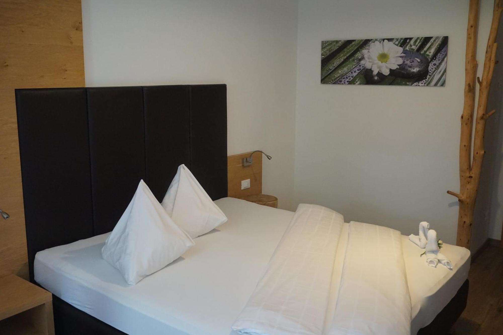 Guesthouse Dolomiten Энья Экстерьер фото