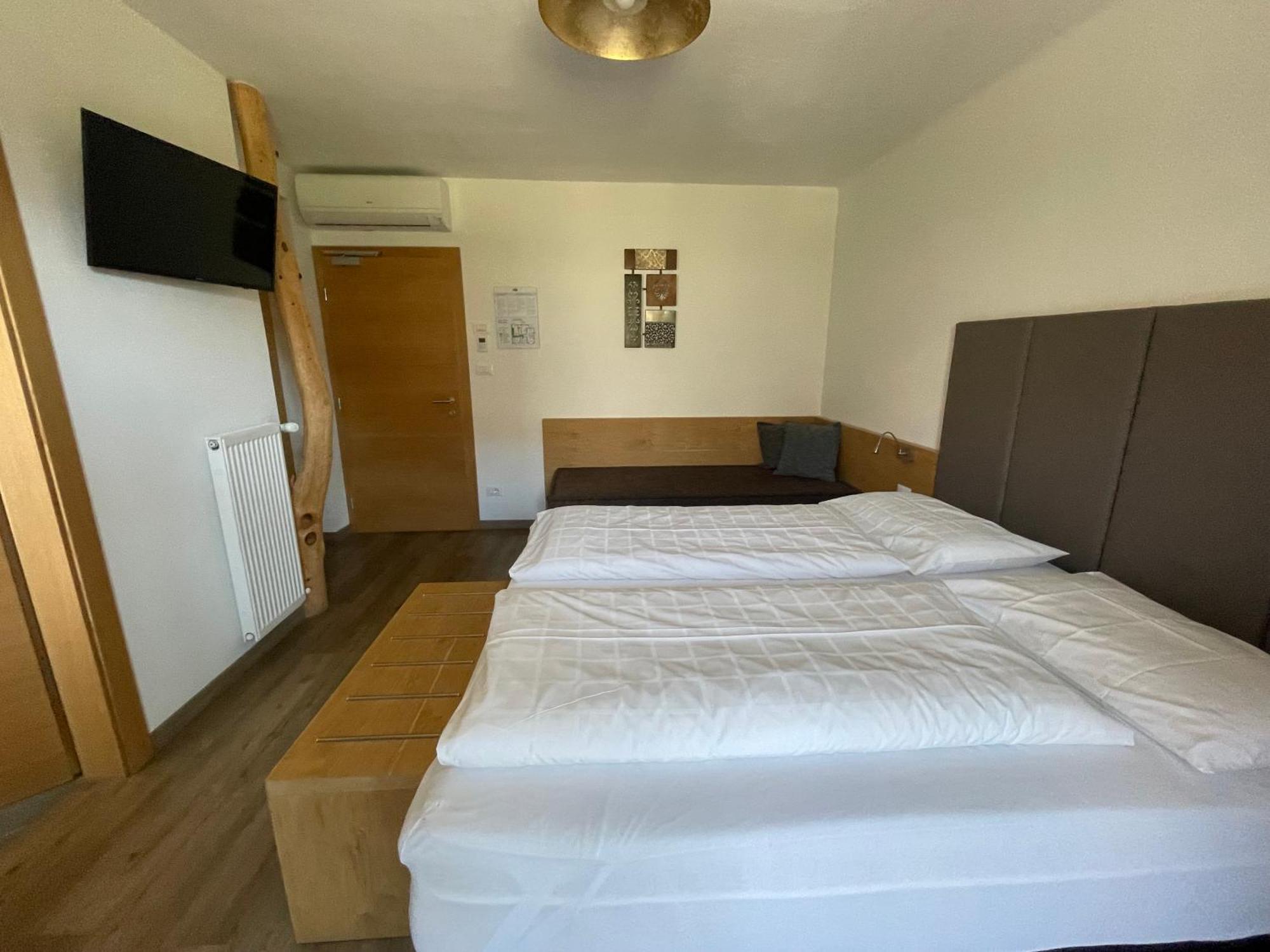 Guesthouse Dolomiten Энья Экстерьер фото
