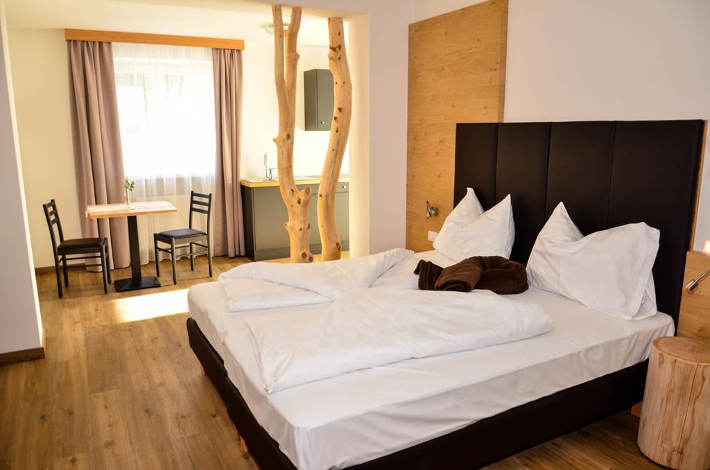 Guesthouse Dolomiten Энья Номер фото